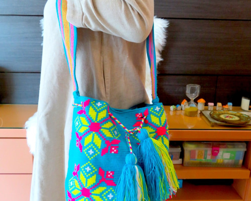 コロンビア産 ワユーバッグ ショルダー 刺繍 wayuu 民族