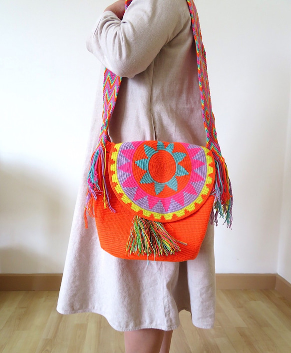 コロンビア産 ワユーバッグ ショルダー 刺繍 wayuu 民族 ボヘミアン 