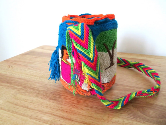 コロンビア産 ワユーバッグ ショルダー 刺繍 wayuu 民族 ボヘミアン 洗濯可能です レディース 女性用 3枚目の画像