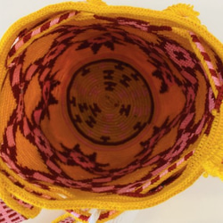 コロンビア産 ワユーバッグ ショルダー 刺繍 wayuu 民族 ボヘミアン 洗濯可能です レディース 女性用 4枚目の画像