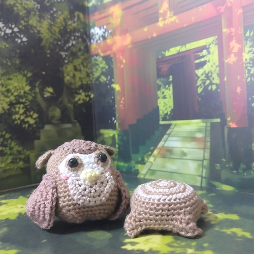 受注生産※❰福が来る？フクロウｼｬﾝ~切り株付き~❱です あみぐるみ 