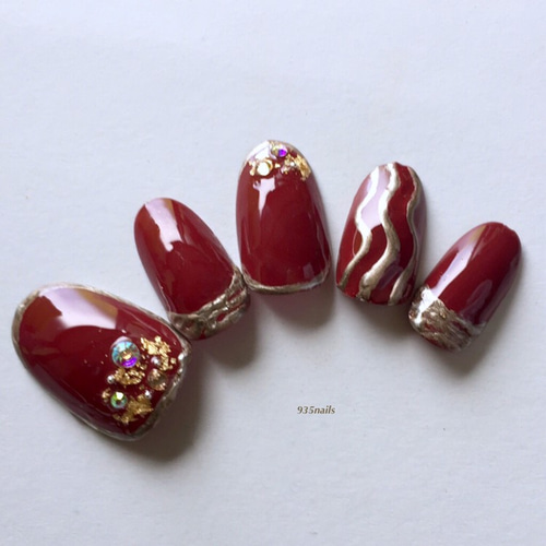 ［50］ネイルチップ ホリデーネイル 冬ネイル 大人ネイル ボルドー ゴールド 50］ネイルチップ ホリデーネイル 冬ネイル 大人ネイル ボルドー