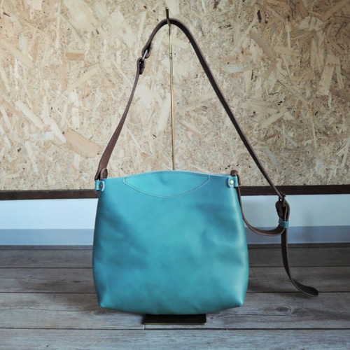 ORZO 神戸 レザーバッグ ショルダーBAG (M) ターコイズ ブルー OR334m 