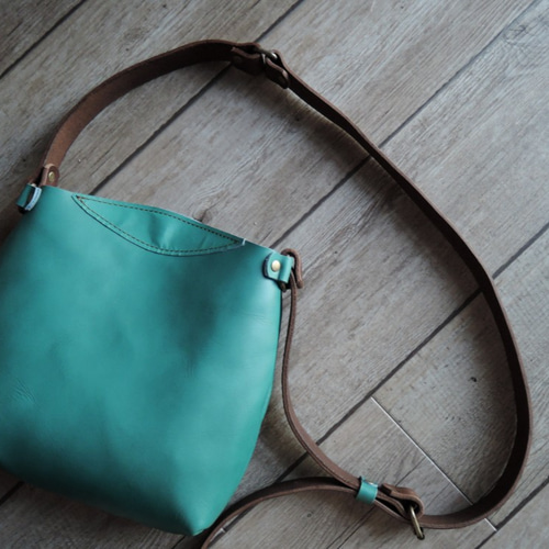 ORZO 神戸 レザーバッグ ショルダーBAG (S) ターコイズ ブルー OR334s 