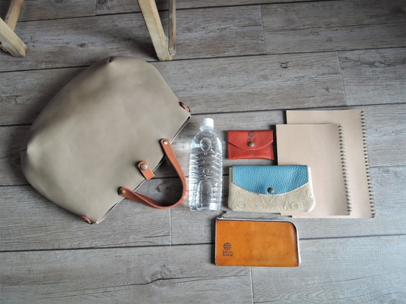 【ORZO】《Belt Set》Leather Tote Shoulder 2wayBAG(S) Grey x Camel OR 第7張的照片