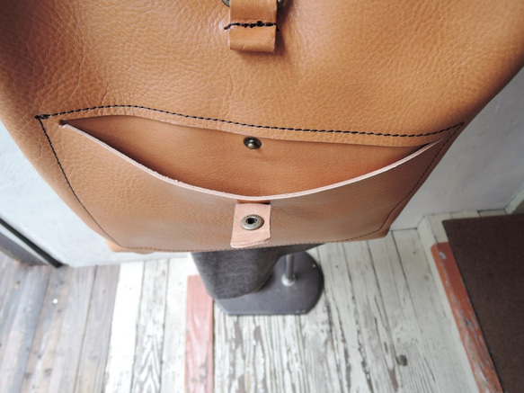 ヌメ革 レザーリュック A4ファイル対応 ベージュ OR315 5枚目の画像