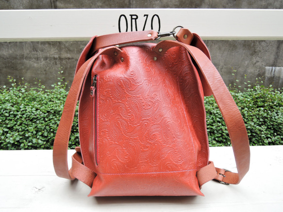 【ORZO】神戸 型押しレザー BAG リュック ペイズリー レッド A4対応 OR520pL 8枚目の画像