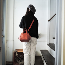 腰帶“福袋”【ORZO】神戶佩斯利壓花皮革可愛方塊包紅色OR533p 第6張的照片