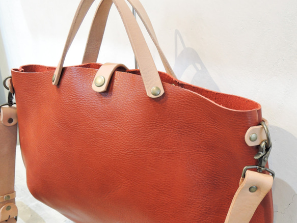 【ORZO】神戸 レザーバッグ トートショルダー2wayBAG(M)A4対応 レッド×ベージュ OR314M なめ