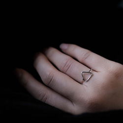 「ZUKEI TO WA」 triangle ring silver 【トライアングル シルバーリング】 1枚目の画像