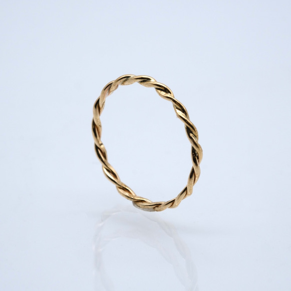 「NEJINEJI」twist ring gold 【ネジネジ ツイスト ゴールドリング】 2枚目の画像