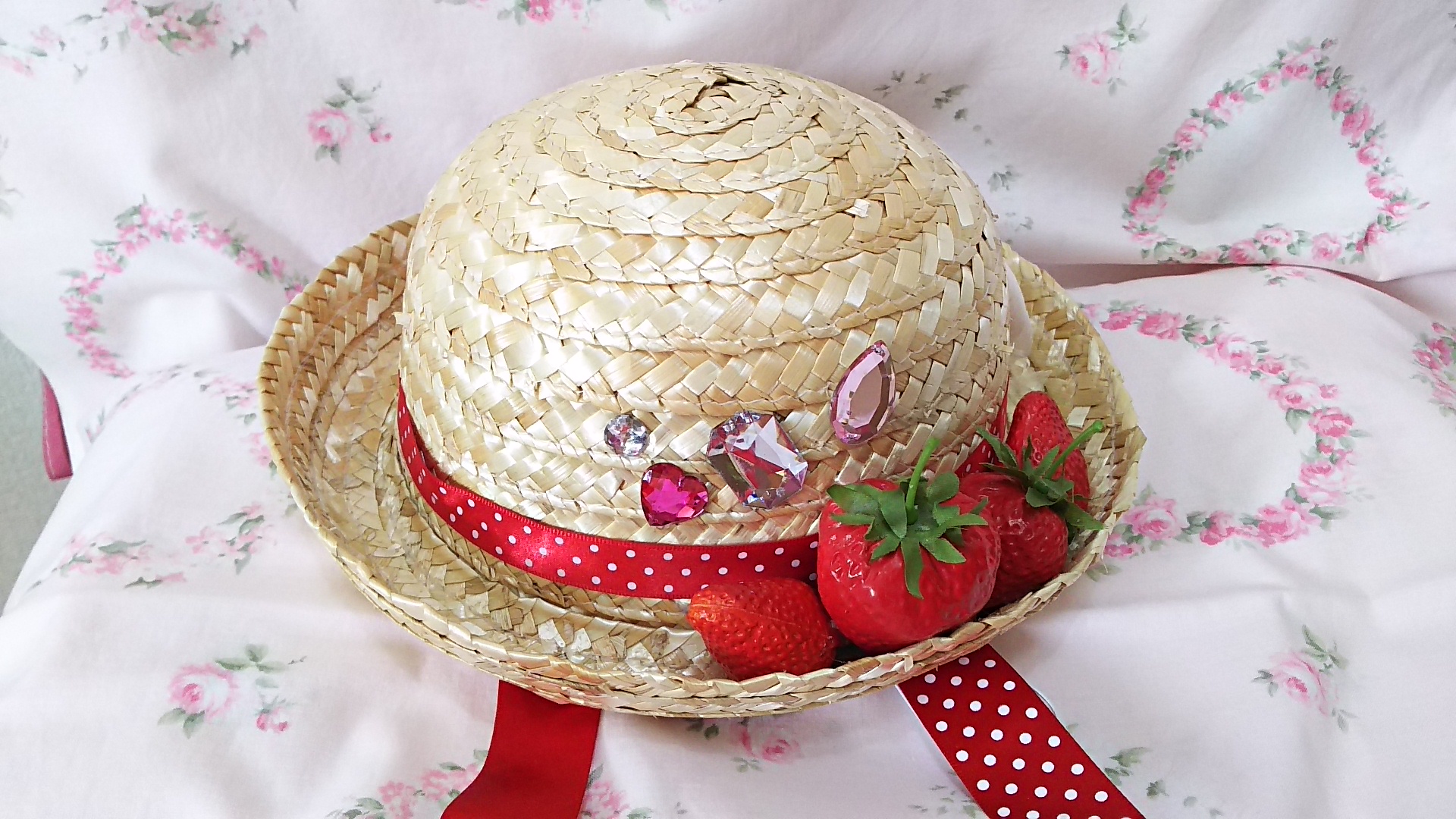 コサージュ 【完売品】ピンクハウス　いちご麦わら帽子