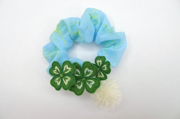 Scrunchy : Clover (blue) 第2張的照片