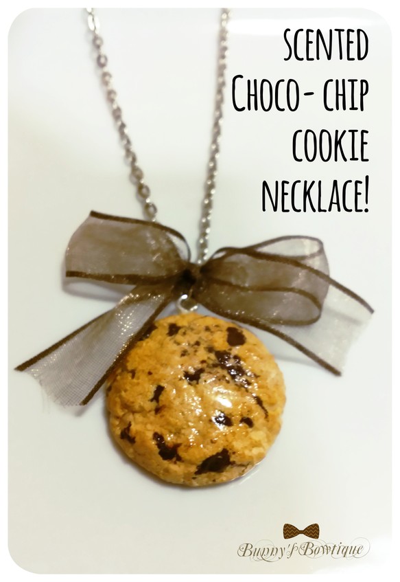 香りがする！チョコチップクッキーのリボンネックレス 3枚目の画像