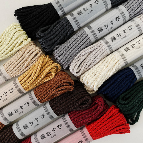 組み紐 組紐用 糸まとめ売り 組紐用絹糸のまとめ売り 江戸打紐 【太】5