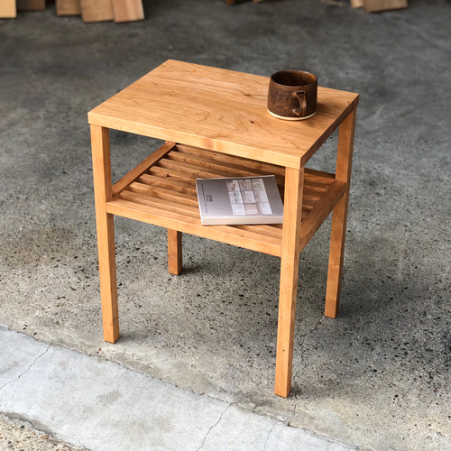 格子のコーヒーテーブル(Creemaで購入)