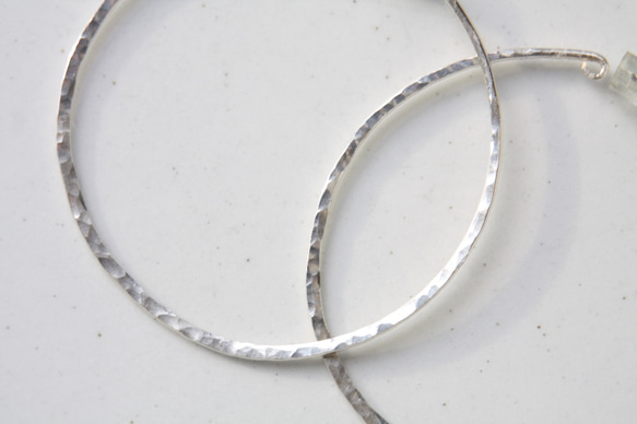 〈silver〉エアリーフープイヤリング［直径4cm］ 6枚目の画像