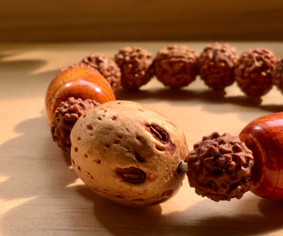 再販♡五眼龍菩提樹の実＆龍紋瑪瑙天珠＆ルドラクシャ（菩提樹の実