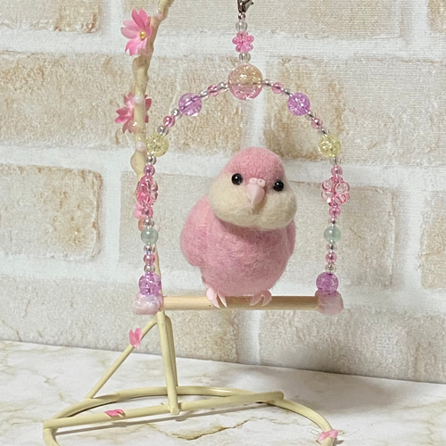 羊毛フェルトキット 『ころんともちもち わたしのことり