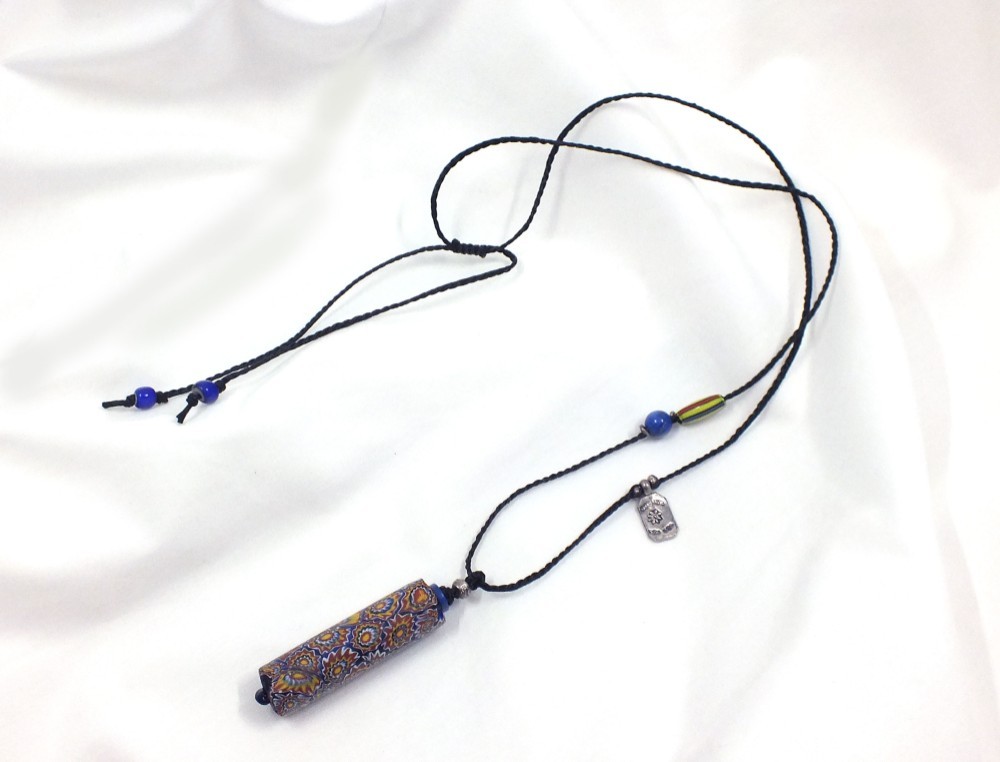 ベネチアミルフィオリとオランダメロンのアンティークビーズネックレス