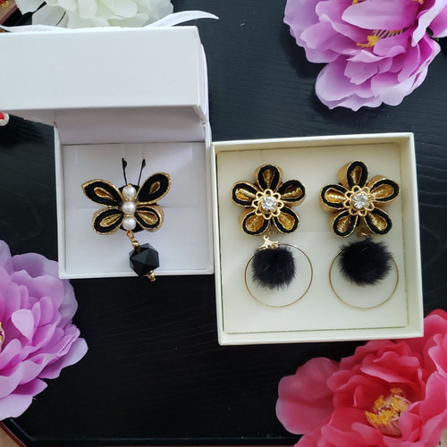 つまみ細工帯留め　帯飾り　黒　金　パール　ファー つまみ細工帯留め 帯飾り 黒 金 パール ファー つまみ細工帯留め 帯