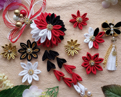 再販受付中　つまみ細工帯留め　根付け　摘まみ細工　　　(きなり) 再販受付中 つまみ細工帯留め 根付け 摘まみ細工 (きなり) その他