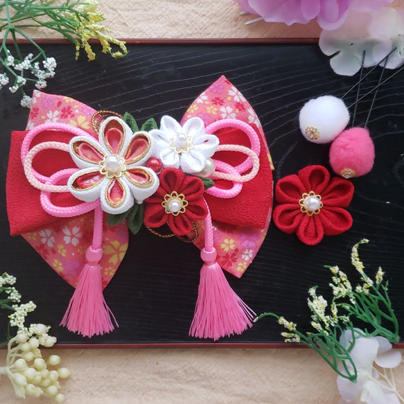 つまみ細工リボン髪飾り　ピンク　赤　白　七五三　成人式　浴衣　結婚式 つまみ細工リボン髪飾り 七五三 成人式 浴衣 結婚式 赤 ピンク