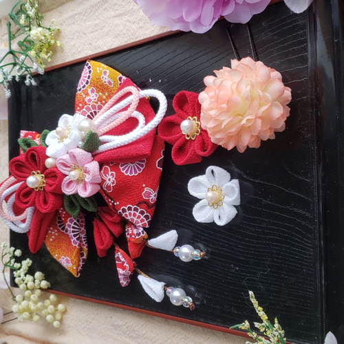 再販受付中　つまみ細工 髪飾り　七五三　成人式　卒業式　リボン つまみ細工リボン髪飾り 七五三 成人式 卒業式 紅白 ピンク 着物