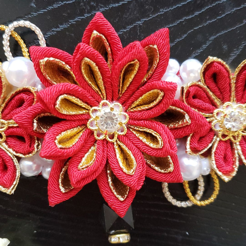 つまみ細工帯留め帯飾り七五三成人式赤黒金花魁振り袖着物パール