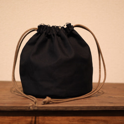 kinchaku bag【ブラック】 1枚目の画像
