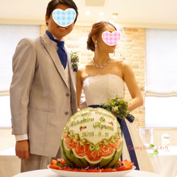 結婚式はスイカ入刀でお祝いしましょう！ビックな大玉スイカで！ハッピーウェディング！【オーダーフルーツカービング】 3枚目の画像