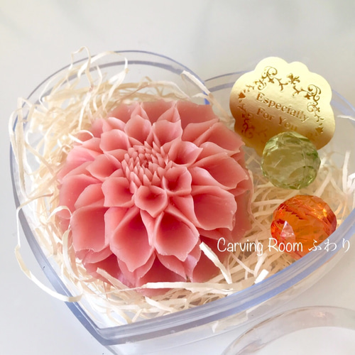 ソープカービング】石鹸を彫った可愛いダリアの花でプチギフト 枯れ