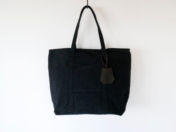 Clasicc Tote bag <Black M > 1枚目の画像