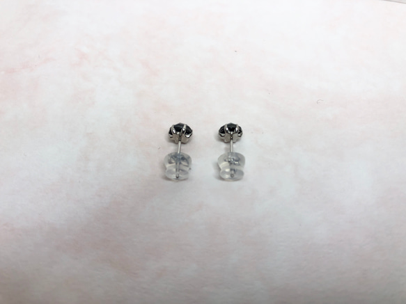 ～ローズカット～  PT  1.00ct  ブラックダイヤモンド  ピアス 2枚目の画像