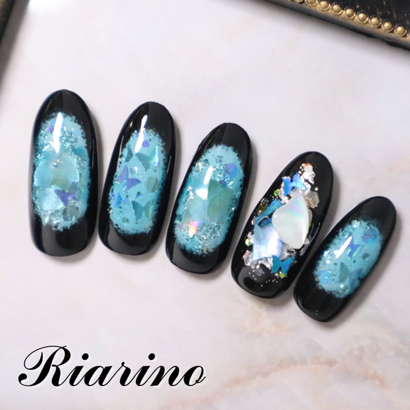 青い蝶と花のネイルチップ 10個入り 蝶×ブルーネイル その他ファッション雑貨 Riarino_nail 通販