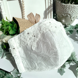 【好評‼︎】きらめく✨スイートピーレース×お花のケミカルレース×オーストリア製スワロフスキーマスク　結婚式　母の日 2枚目の画像