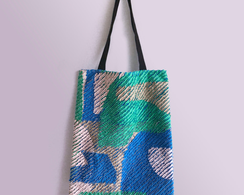 【ハンドメイド】スラッシュキルト　大きめトートバッグ　ロゴ　カラフル 0_8c0b8c638d4b3de95fff0fc29295