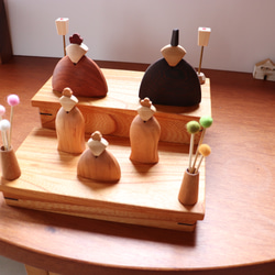 『木雛 二段飾り』 木製雛人形 8枚目の画像
