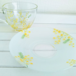春限定【２客セット】ガラスのカップ＆ソーサー　（ミモザ） 5枚目の画像