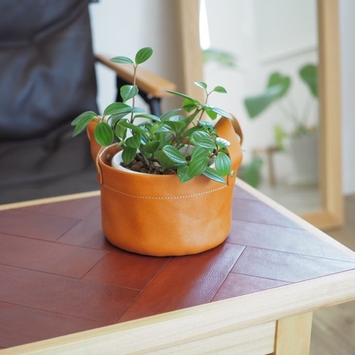 ヌメ革 鉢カバー 4号サイズ レザー 観葉植物 30503 一輪挿し・花瓶