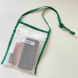 bag-A/W  《【green】》夏にピッタリ　メッシュのサコッシュ 1枚目の画像