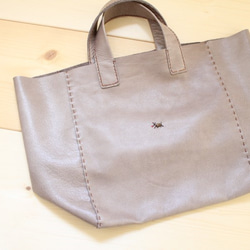 手縫い本革 new　kuta　tote(グレージュ) 5枚目の画像