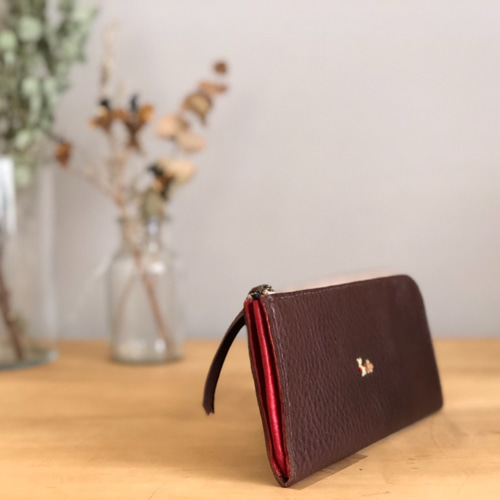 栃木レザー 手縫いのスリムな財布 （ダークブラウン） その他ミニ財布  