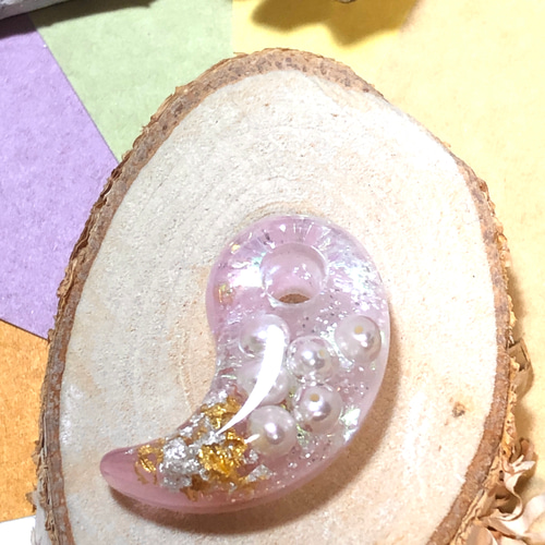 宝石》勾玉オルゴナイト(小さめ)_淡水パール_フロー その他 