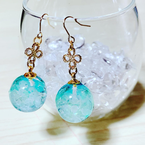 海のクラゲ ピアス＊ ピアス（フック・チェーン） ゆりんご 通販