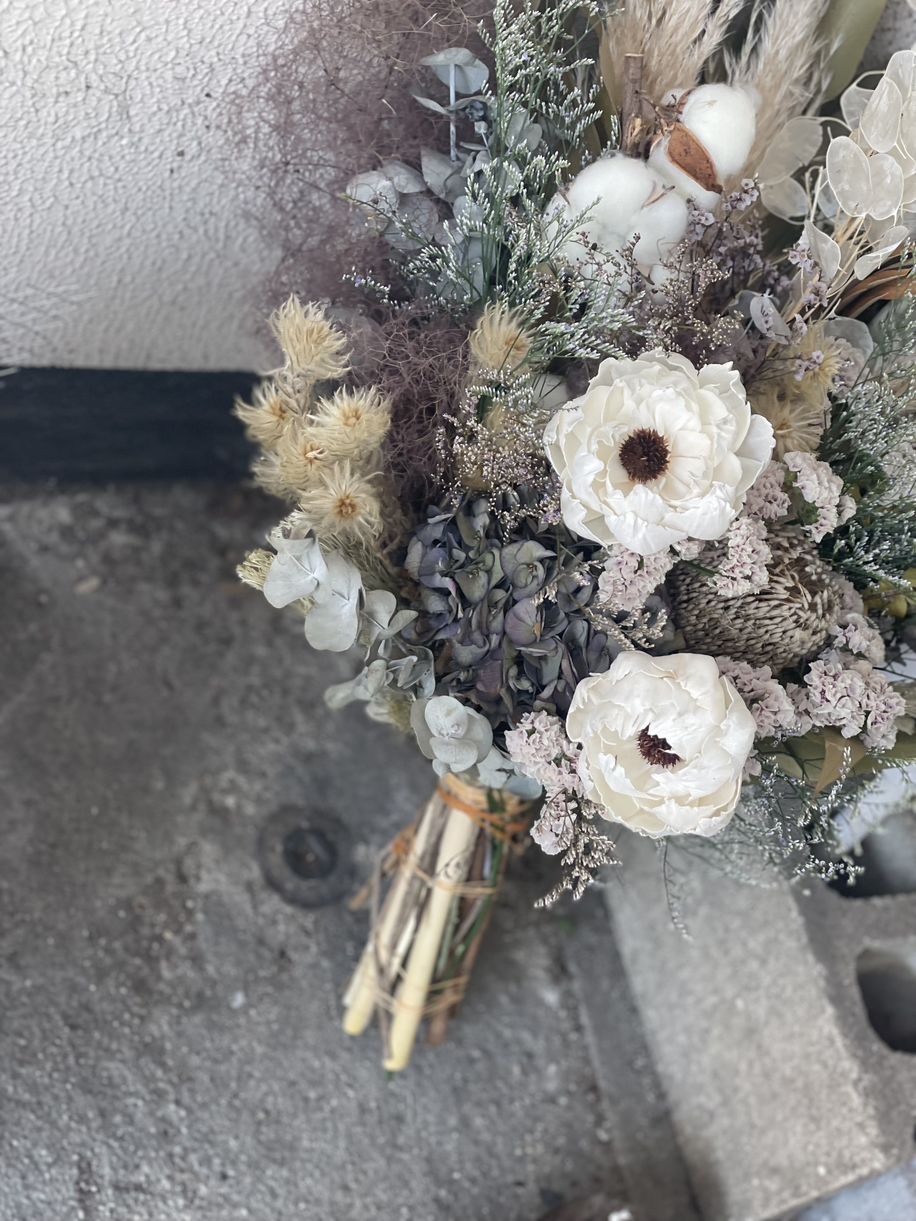 受注制作】再販 アネモネと秋のアンティークドライ&ソラフラワーブーケ  