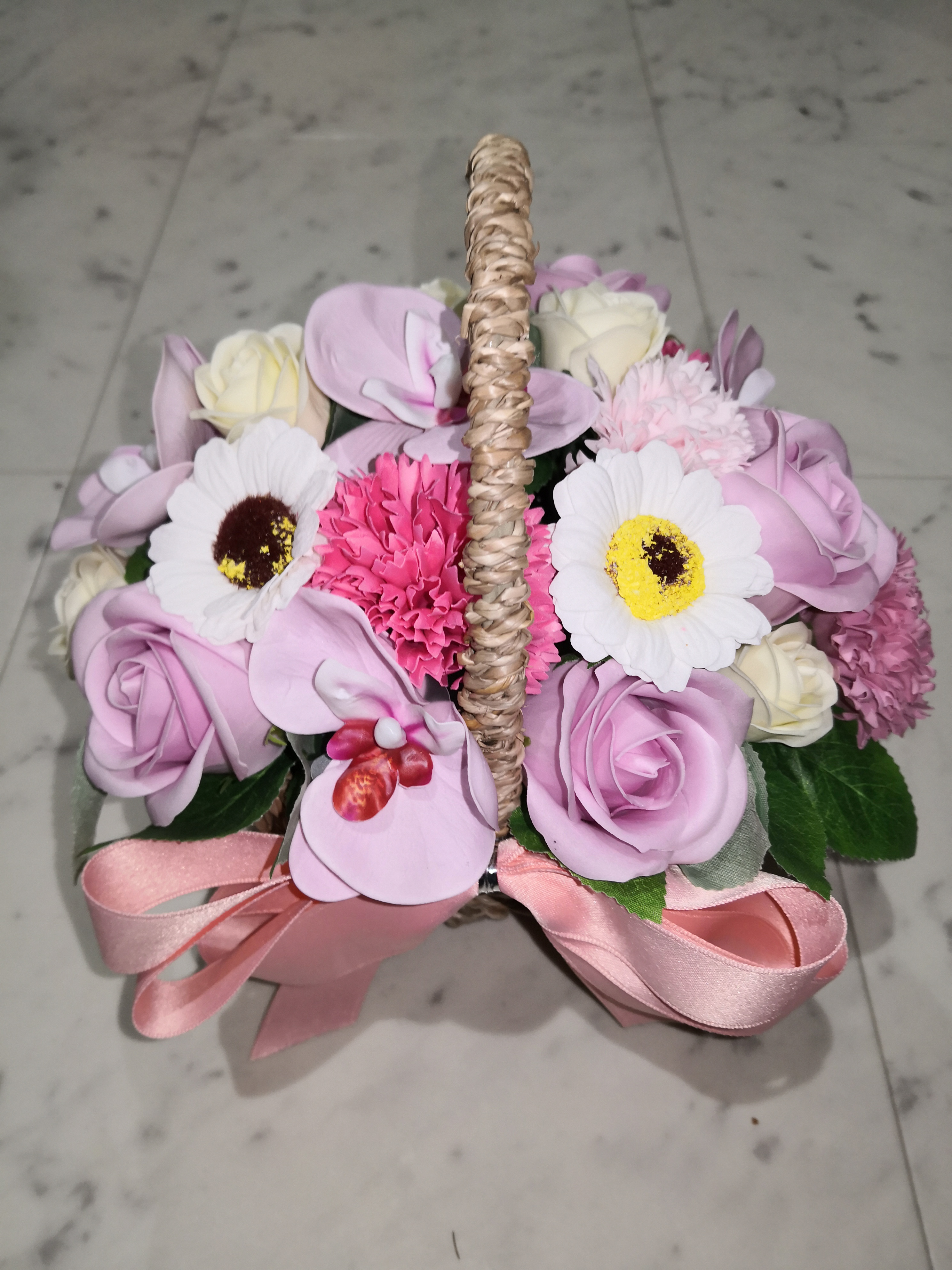 ソープフラワー　花かご　薔薇　胡蝶蘭 フラワーバスケット