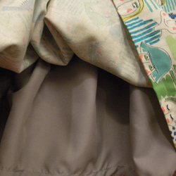 再販　日本製ハッピーフェイス柄コットンリネンギャザースカート　グリーン 4枚目の画像