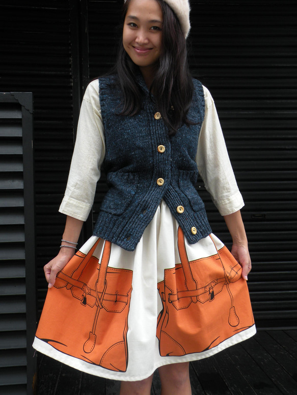日本製バッグ柄コットンギャザースカートオレンジ 3枚目の画像