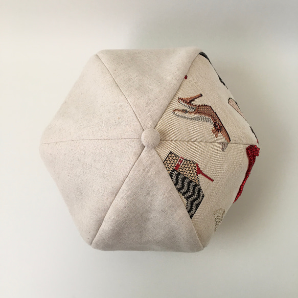 ハイヒール柄のゴブラン織りが可愛い❤︎麻の生成りベレー帽 7枚目の画像
